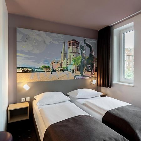 B&B Hotel Duesseldorf-Mitte Exterior foto